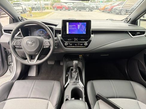 Used 2025 Toyota Corolla XSE FWD image 24