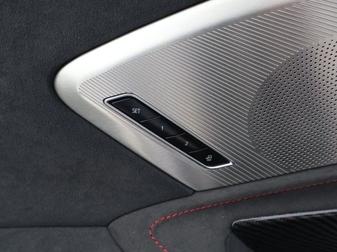 Used 2023 Chevrolet Corvette Stingray Premium Conv w/ Z51 Performance Package image 17