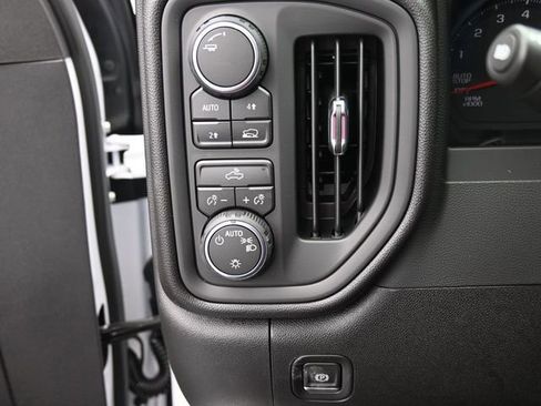 New 2026 Chevrolet Silverado 1500 Custom AWD/4WD image 34
