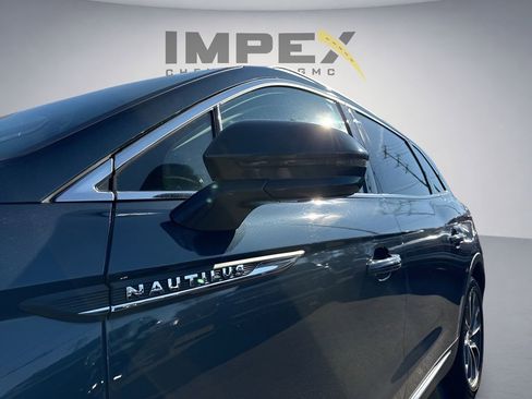 Used 2021 Lincoln Nautilus Reserve FWD image 36
