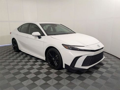 Certified 2025 Toyota Camry SE w/ Multimedia Upgrade Package FWD image 3