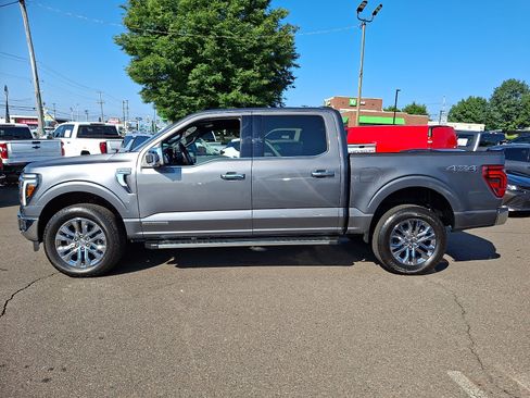 Used 2025 Ford F150 Lariat w/ Equipment Group 501A Mid AWD/4WD image 7
