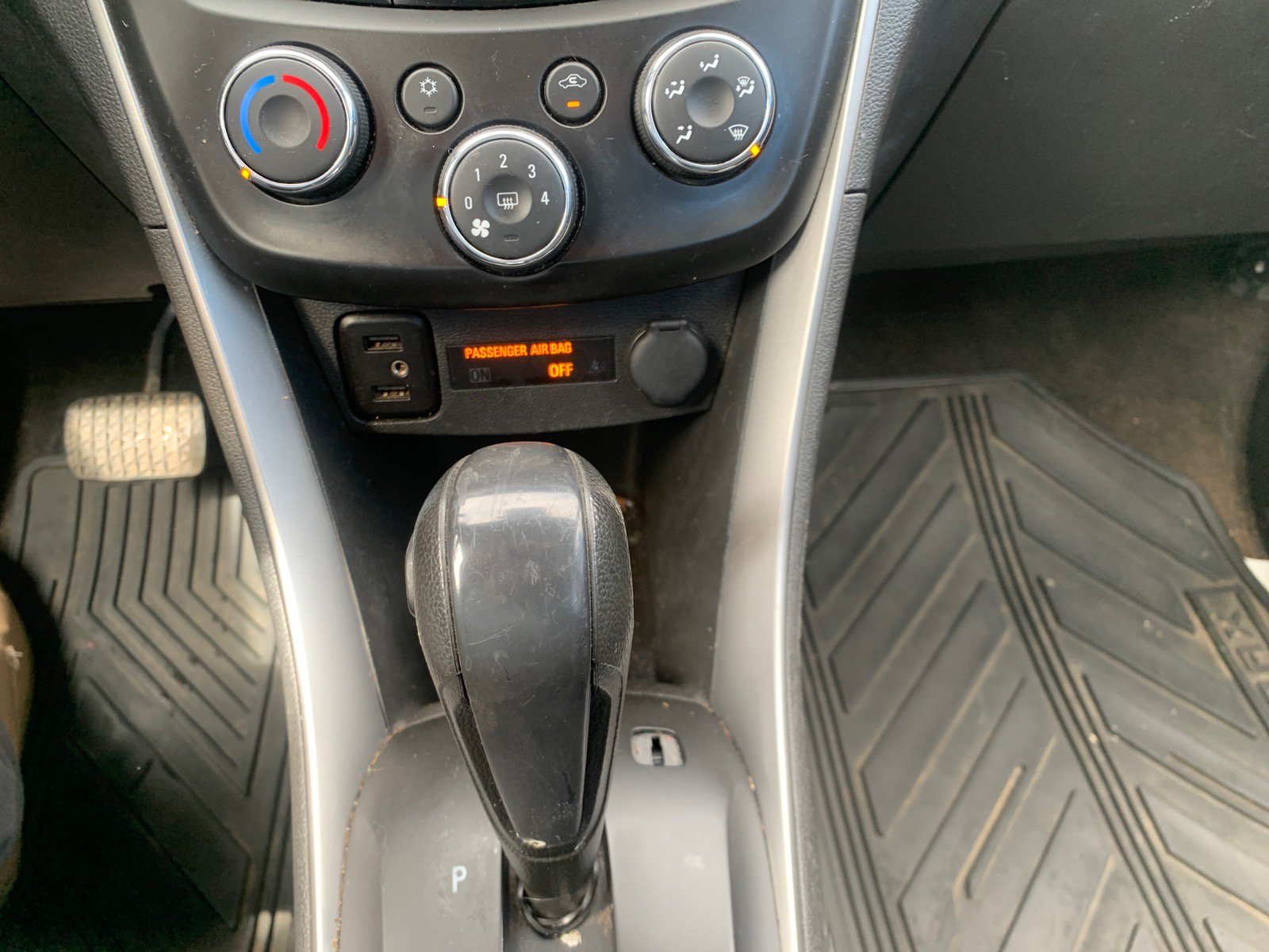 Used 2017 Chevrolet Trax LS AWD/4WD image 12