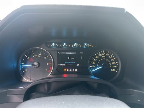 Used 2018 Ford F150 XLT w/ Equipment Group 302A Luxury image 9