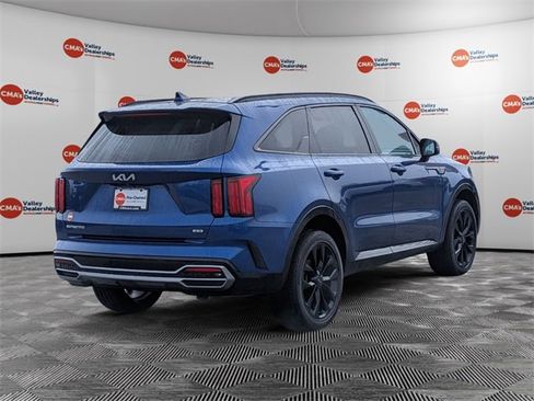 Used 2023 Kia Sorento SX image 5