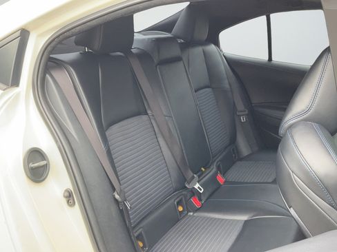 Used 2020 Toyota Corolla XSE FWD image 21
