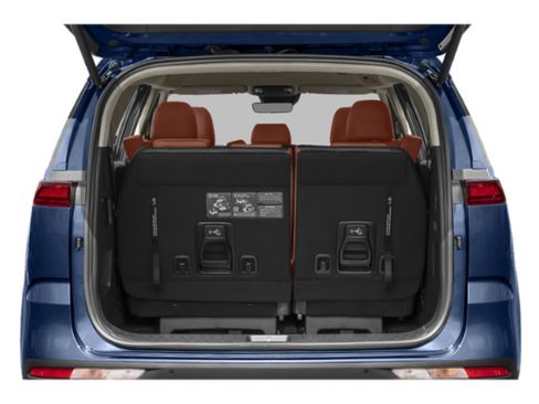 Used 2023 Kia Carnival SX FWD image 11