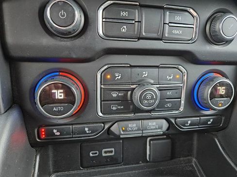 Used 2022 Chevrolet Tahoe RST w/ Luxury Package image 18