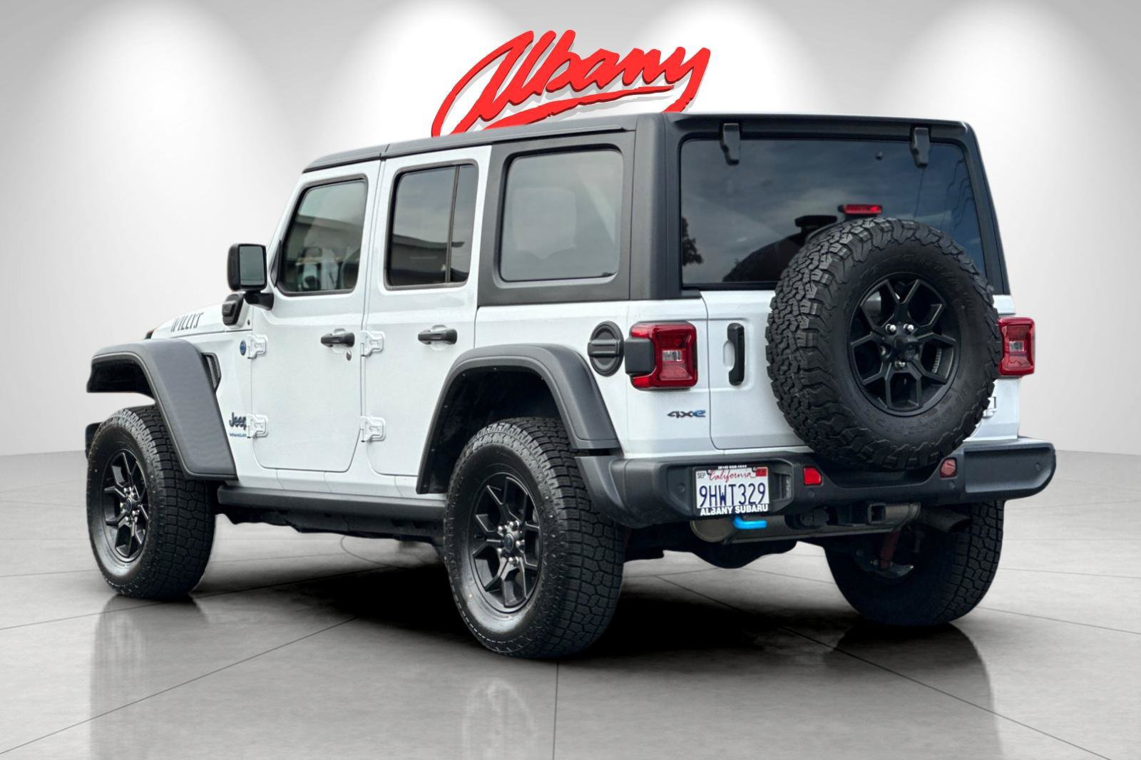 Used 2024 Jeep Wrangler Unlimited AWD/4WD image 7