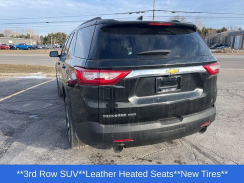 Used 2020 Chevrolet Traverse LT w/ LT Premium Package image 27