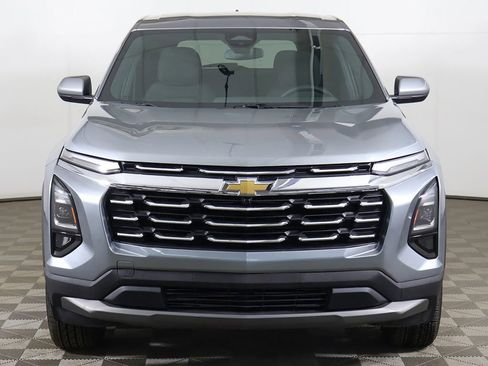 Used 2026 Chevrolet Equinox LT FWD image 13