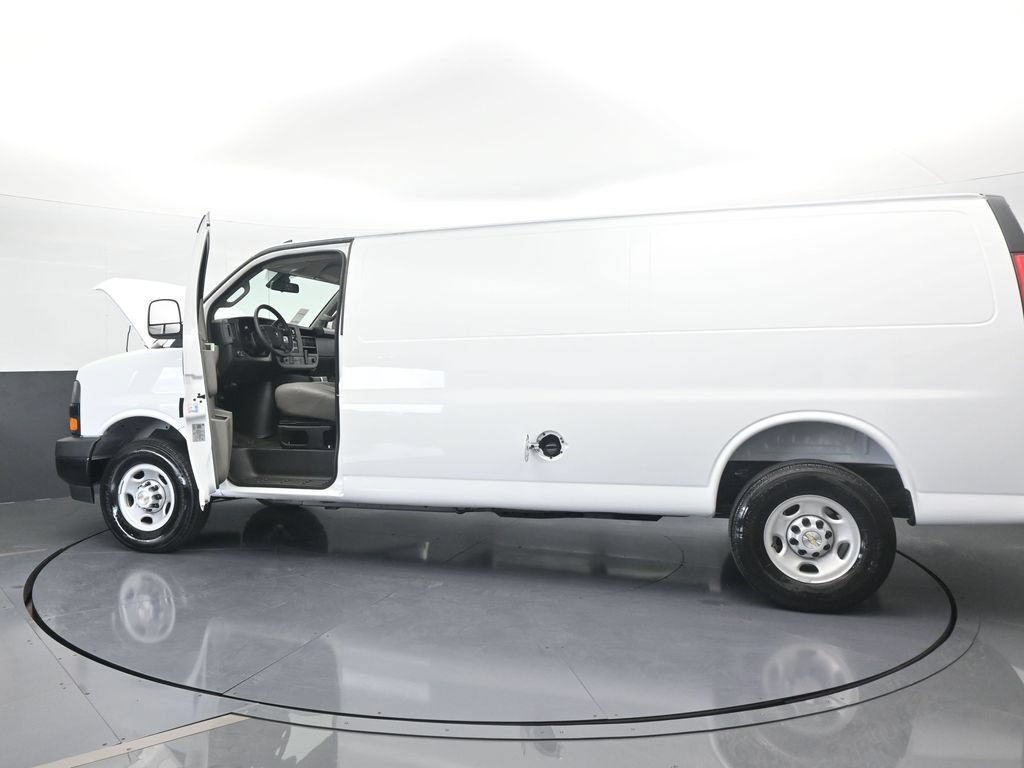 New 2025 Chevrolet Express 3500 Extended w/ Driver Convenience Package RWD image 66