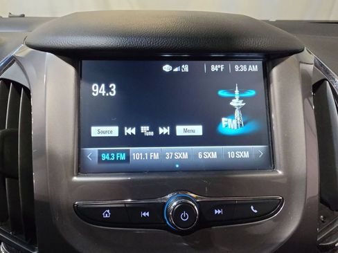 Used 2018 Chevrolet Cruze LT w/ Convenience Package FWD image 12