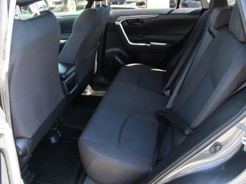 Used 2019 Toyota RAV4 LE w/ All Weather Liner Package AWD/4WD image 16