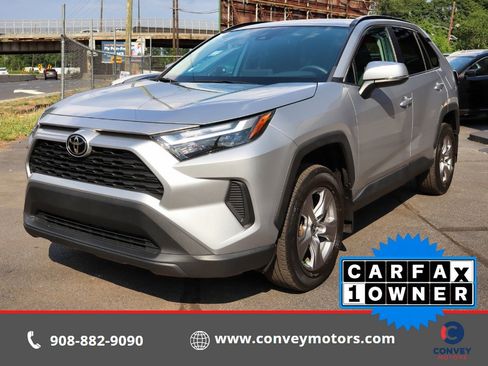 Used 2022 Toyota RAV4 XLE w/ Convenience Package AWD/4WD image 1