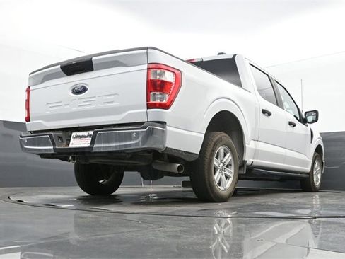 Used 2022 Ford F150 XL w/ Trailer Tow Package image 11