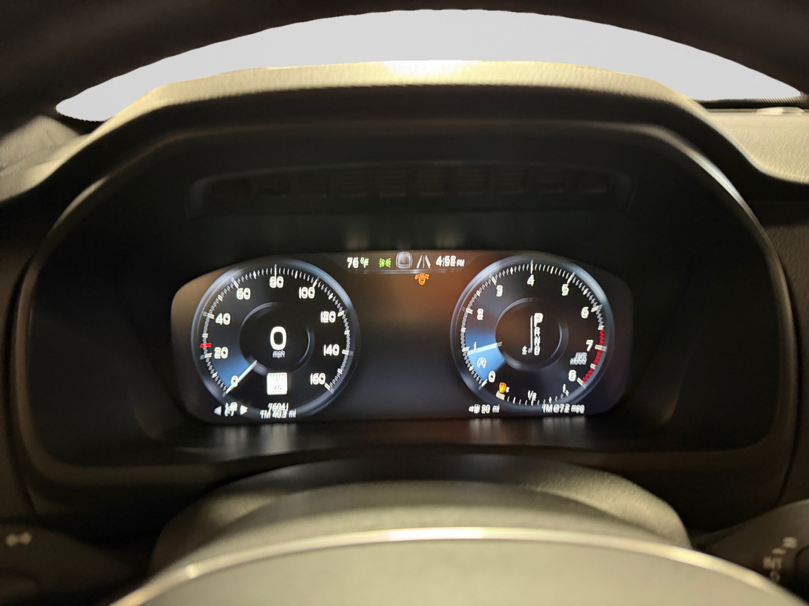Used 2018 Volvo XC90 T5 Momentum w/ Convenience Package AWD/4WD image 19