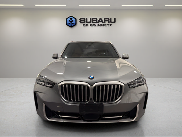 Used 2024 BMW X5 xDrive40i w/ Premium Package AWD/4WD image 8