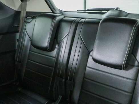 Used 2024 Volkswagen Atlas SEL AWD/4WD image 26
