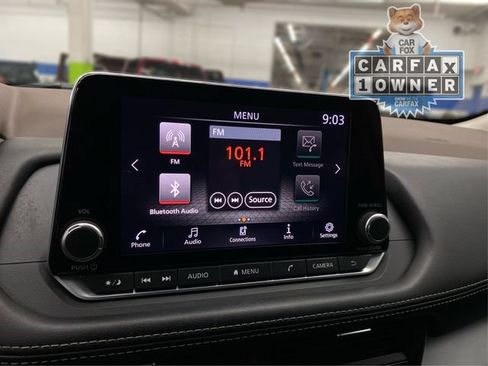 Used 2023 Nissan Rogue S AWD/4WD image 28