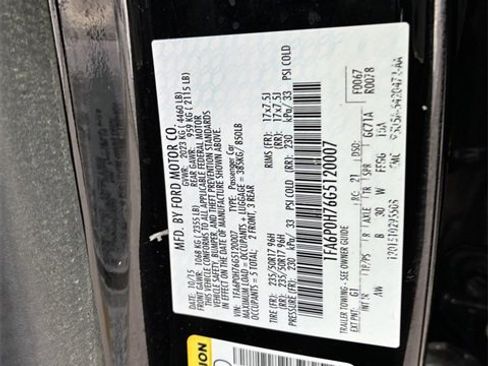 Used 2016 Ford Fusion SE image 30