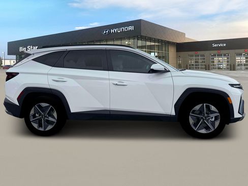 New 2026 Hyundai Tucson SEL FWD image 8