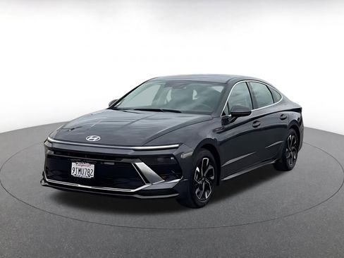 Used 2025 Hyundai Sonata SEL image 9