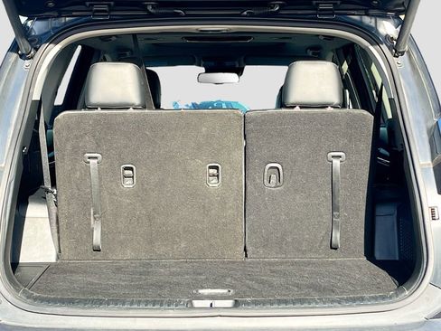 Used 2022 Kia Telluride EX w/ EX Premium Package image 28