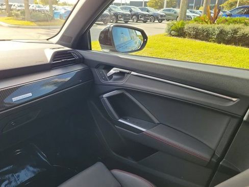 Certified 2025 Audi Q3 2.0T Premium Plus w/ Premium Plus Package image 14