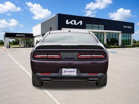 Used 2020 Dodge Challenger SXT w/ Blacktop Package RWD image 5
