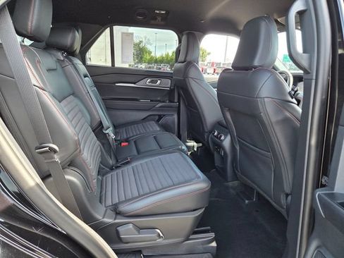 New 2026 Ford Explorer ST-Line RWD image 40