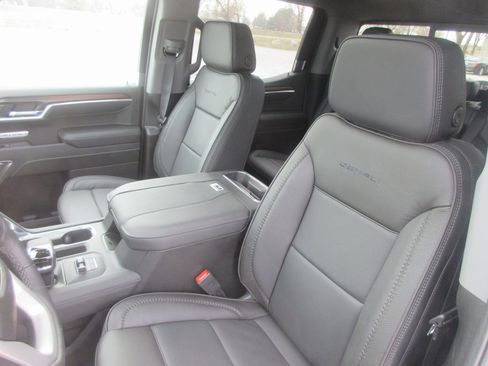 New 2026 GMC Sierra 1500 Denali image 14