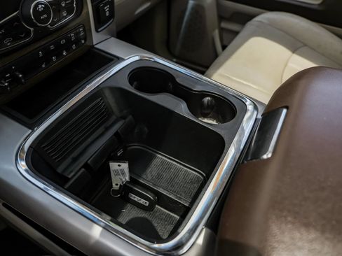 Used 2018 RAM 2500 Laramie w/ Convenience Group AWD/4WD image 25