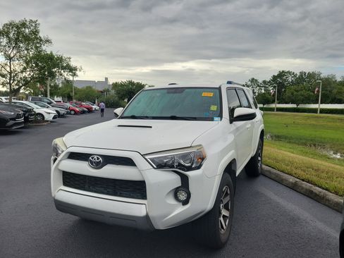 Used 2019 Toyota 4Runner TRD Off-Road AWD/4WD image 1