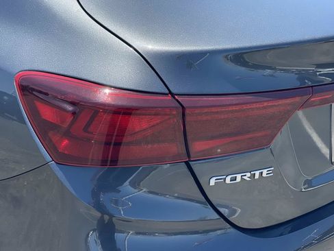 Used 2023 Kia Forte LXS FWD image 27