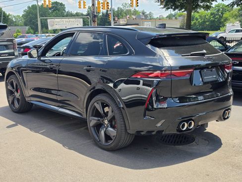 Used 2024 Jaguar F-PACE SVR AWD/4WD image 5
