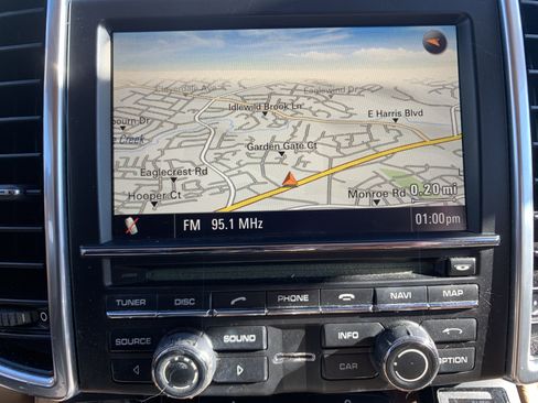 Used 2012 Porsche Cayenne S image 24