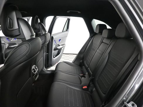 Used 2024 Mercedes-Benz GLC 300 image 18