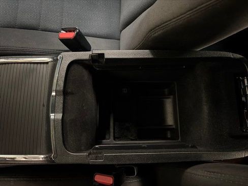 Used 2019 Dodge Charger Police w/ Street Appearance Group image 26