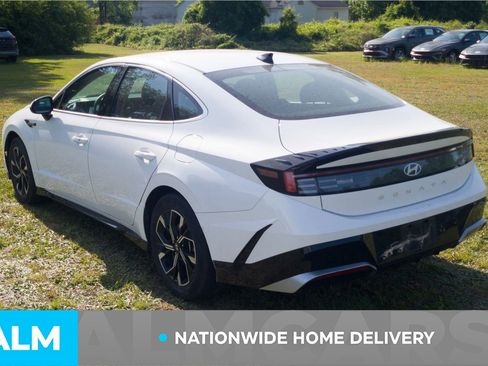 Used 2025 Hyundai Sonata SEL FWD image 5