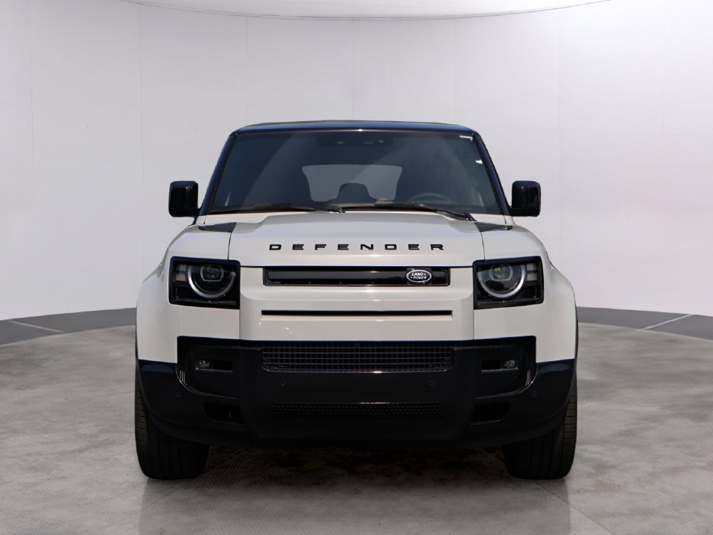 New 2026 Land Rover Defender 110 X-Dynamic SE AWD/4WD image 2