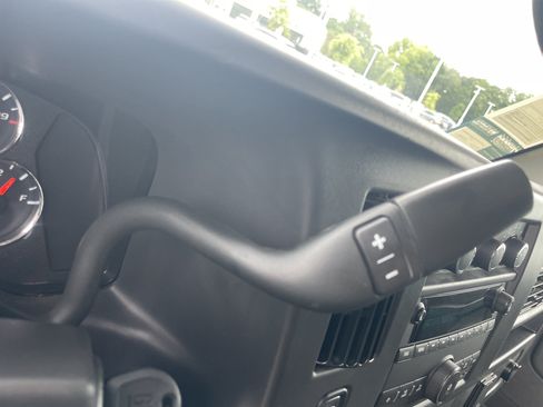 Used 2025 Chevrolet Express 2500 w/ Driver Convenience Package RWD image 23