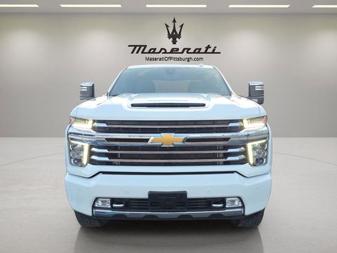 Used 2023 Chevrolet Silverado 2500 High Country w/ Z71 Off-Road Package image 2