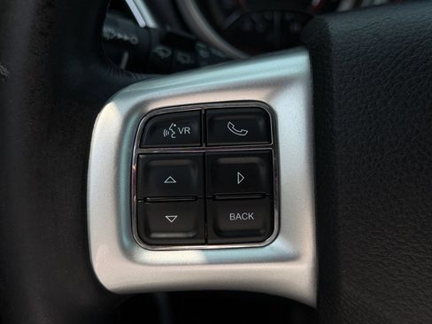 Used 2019 Dodge Journey GT AWD/4WD image 32