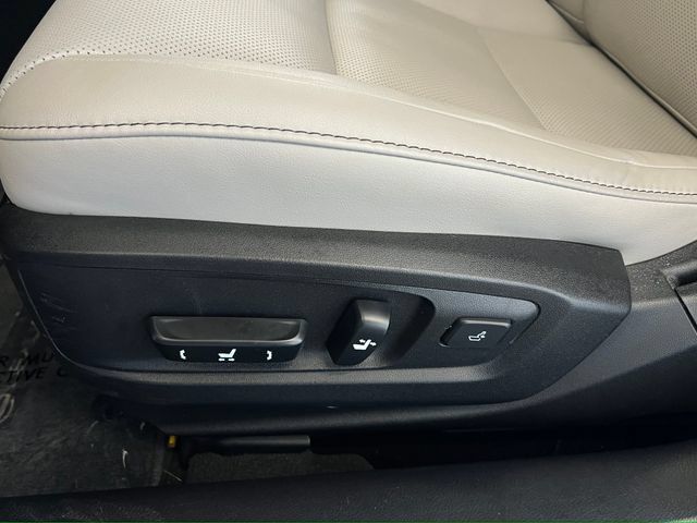 Used 2018 Lexus ES 350 w/ Premier Package FWD image 30