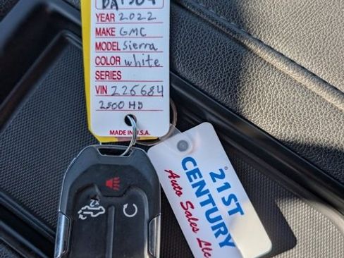 Used 2022 GMC Sierra 2500 SLT image 49