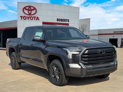 New 2025 Toyota Tundra SR5 w/ SR5 Convenience Package