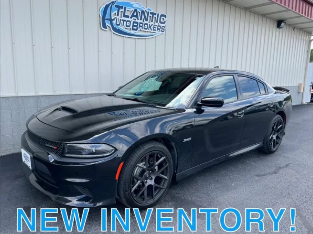 Used 2023 Dodge Charger R/T RWD image 1