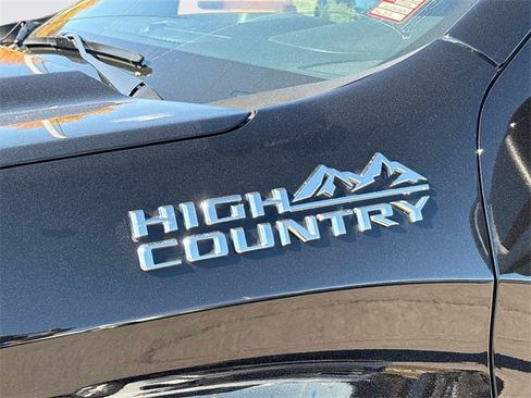 Used 2019 Chevrolet Silverado 1500 High Country image 11