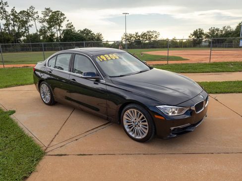 Used 2014 BMW 328i xDrive Sedan AWD/4WD image 21